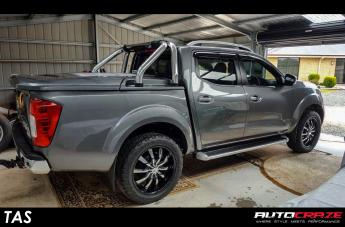 NISSAN NAVARA HE875 GLOSS BLACK CHROME INSERTS